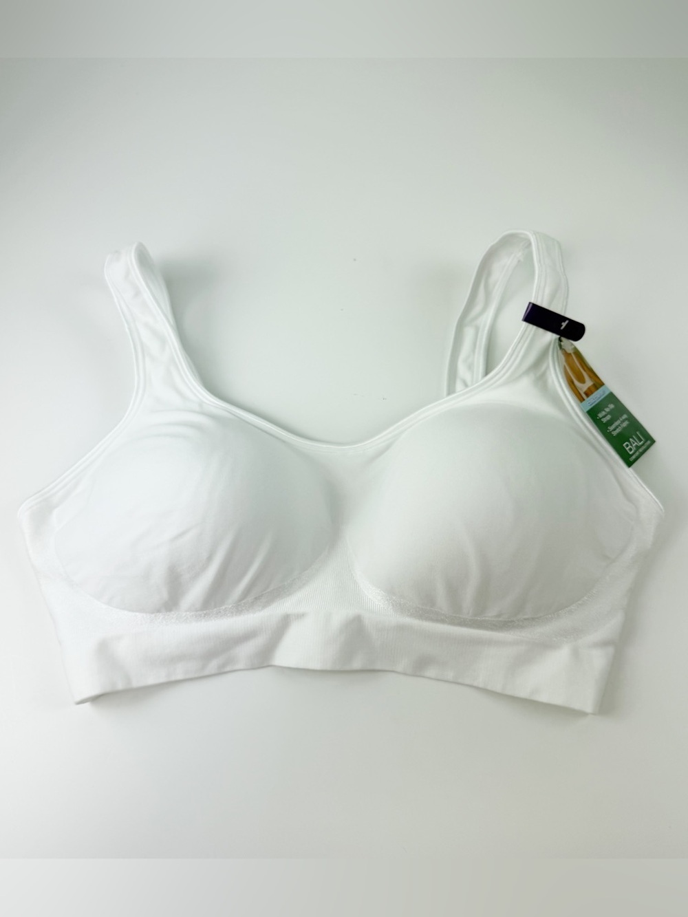 Bali Bra 2XL White Revolution ComfortFlex Fit Seamless Shaping Wireless NWT 3488